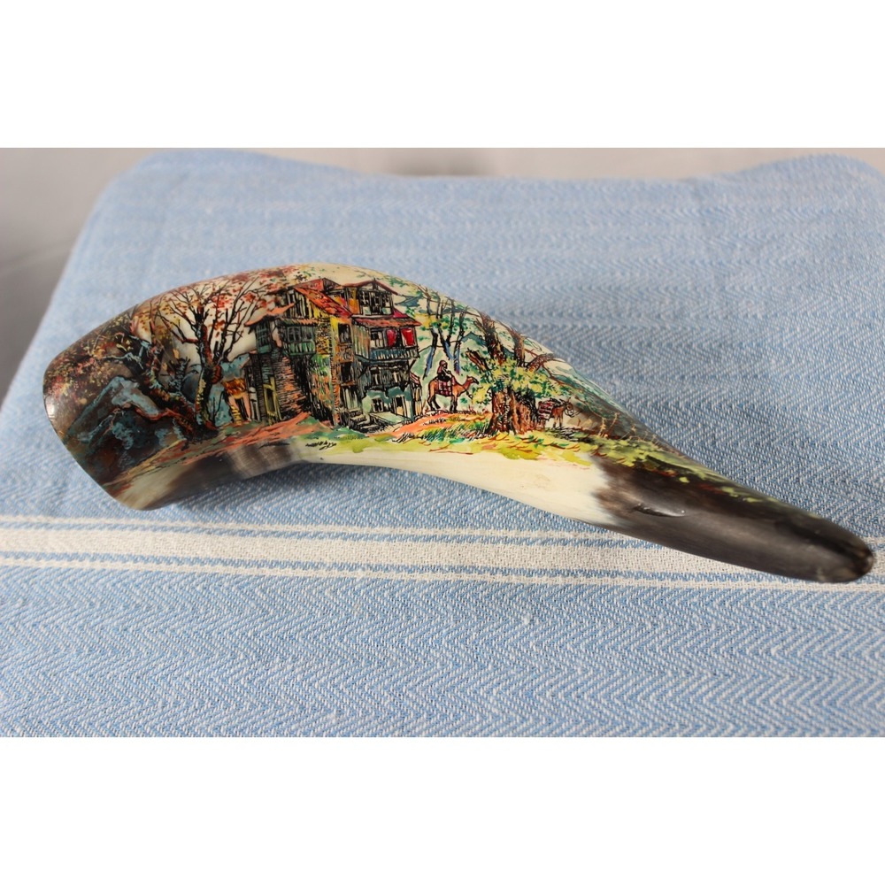 VTG folk art hand painted on cow horn large house very detailed